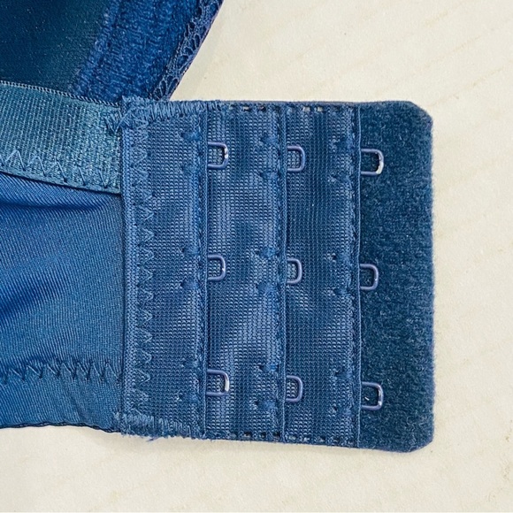 38DD ADRIENNE VITTADINI STUDIO Bra Molded Cups Mesh Band Underwire Navy Blue - Picture 10 of 13